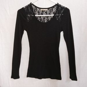 Derek Heart ♥ Lace Back Long Sleeve